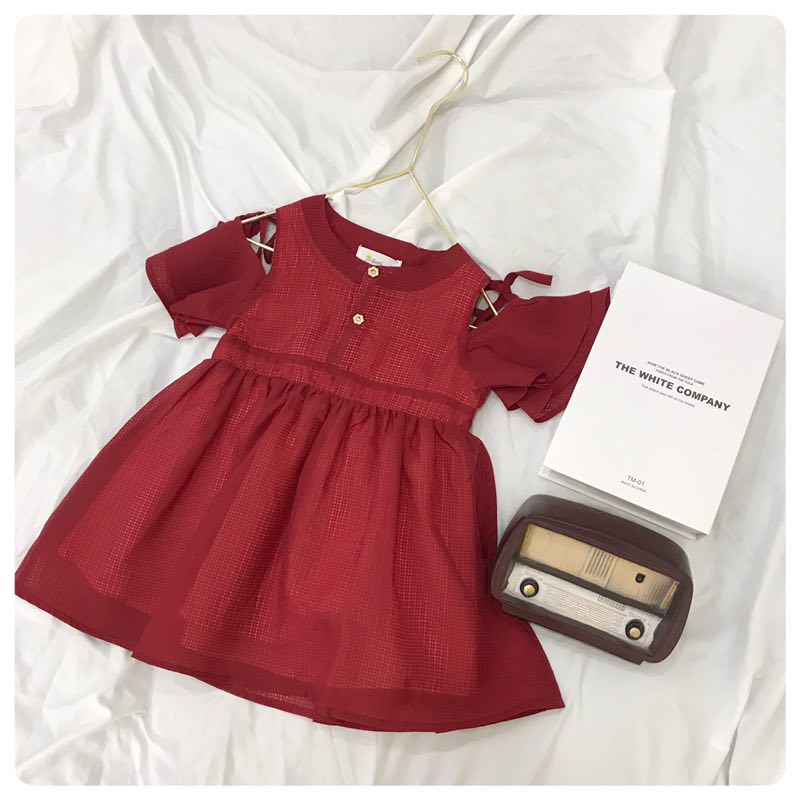 Girls' Elegant Red Cold-Shoulder Dress Dress